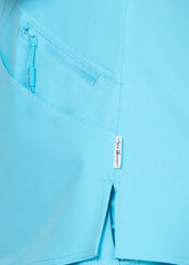 Taschen Nahaufnahme, türkiser Damen-Kasack.